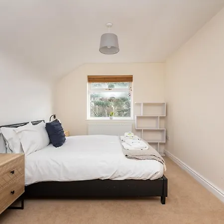 펜션 Pass The Keys Large 3 Bed With Easy Access To Explore Yorkshire 요크