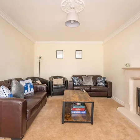 Pass The Keys Large 3 Bed With Easy Access To Explore Yorkshire *