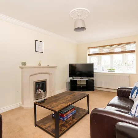 Pass The Keys Large 3 Bed With Easy Access To Explore Yorkshire