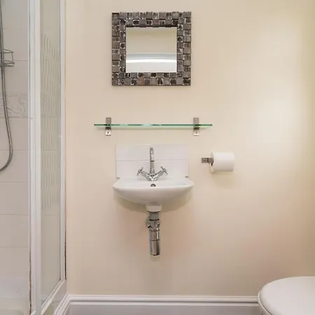 펜션 Pass The Keys Large 3 Bed With Easy Access To Explore Yorkshire 요크